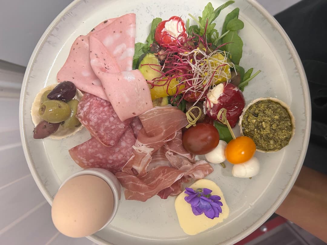 WhatsApp Bild 2025-08-27 um 15.21.26_1db646e6.jpg